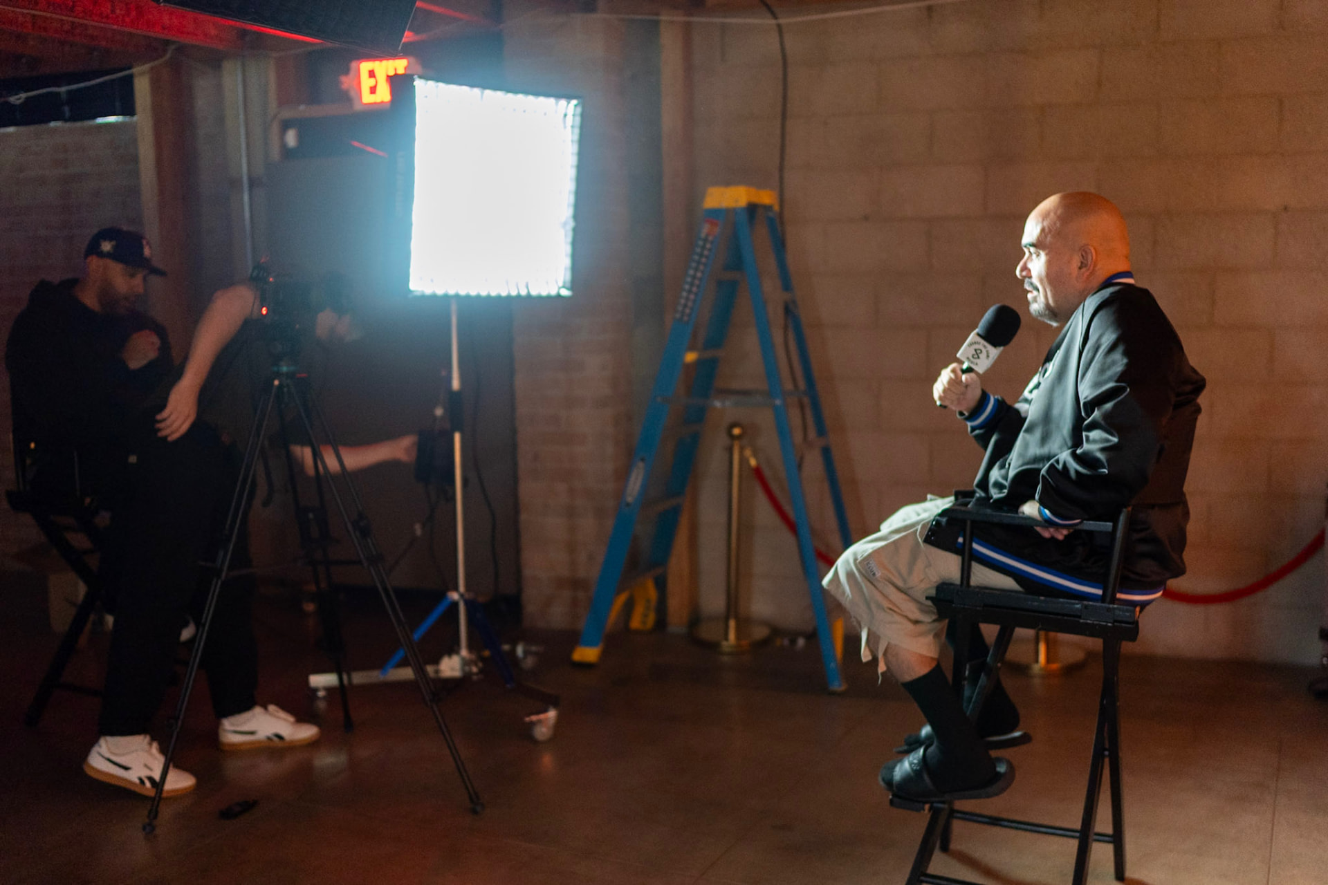 Behind the scenes in the CHANGED studio